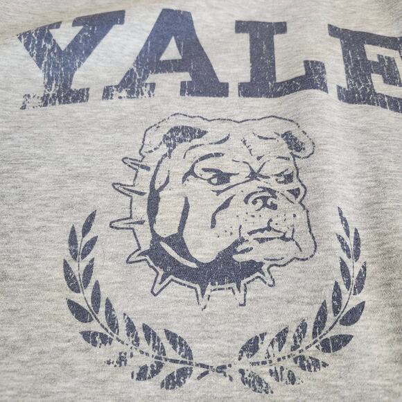 Yale University Men's Official Merch Sweatshirt Crewneck Medium Gray/Blue - Picture 9 of 10